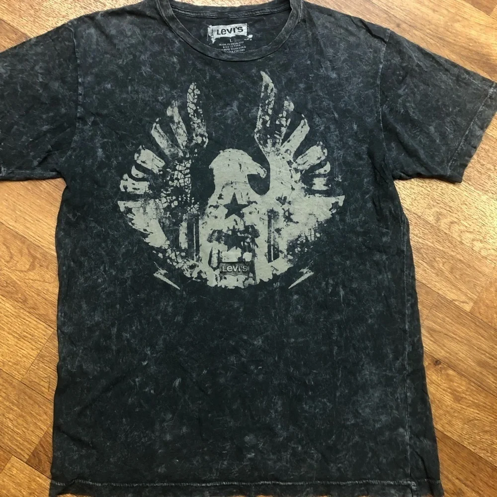 Men’s Eagle Tee by Levi’s